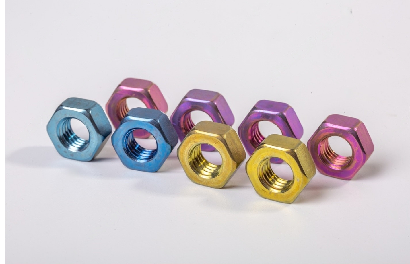 1-colored-anodized-bolts-high-strength-metal-fasteners